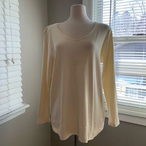 J. Jill Cream Long Sleeve V-Neck Top